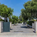 Villa Finesse By Menorcarentals Son Bou