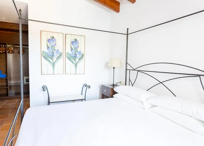 Villa Finesse By Menorcarentals