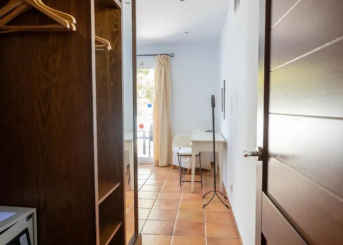 Villa Finesse By Menorcarentals