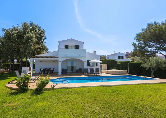 Finesse By Menorcarentals *