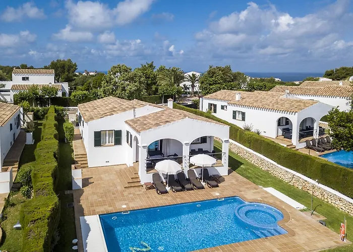 Finesse By Menorcarentals