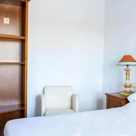 Finesse By Menorcarentals *