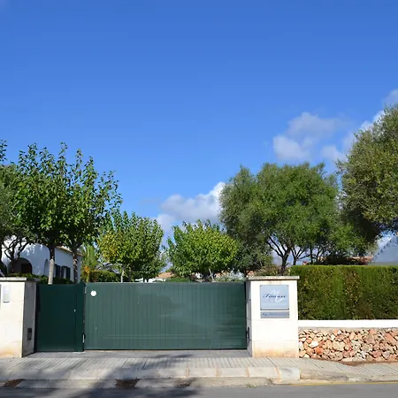 Finesse By Menorcarentals