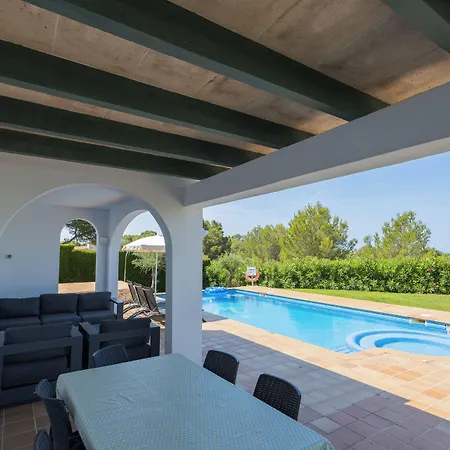 Finesse By Menorcarentals