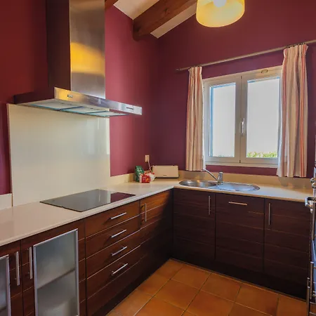 Villa Finesse By Menorcarentals *