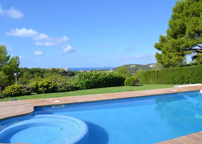 Finesse By Menorcarentals