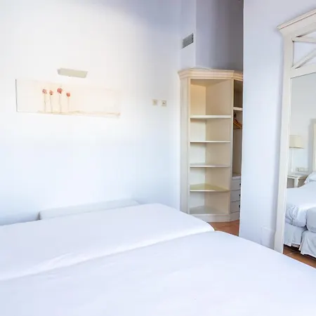 Finesse By Menorcarentals ソン・ボウ