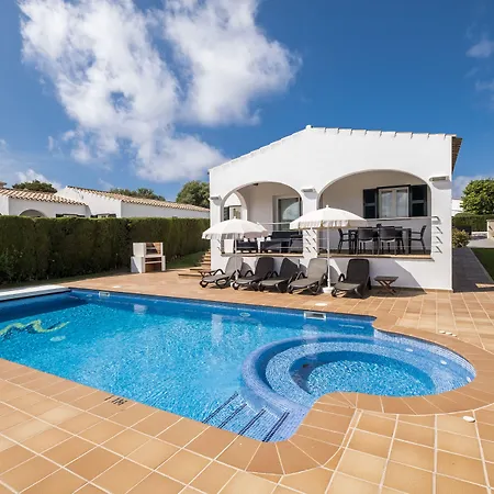 Finesse By Menorcarentals